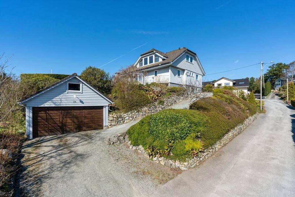Large Home In Sola Tananger Kültér fotó